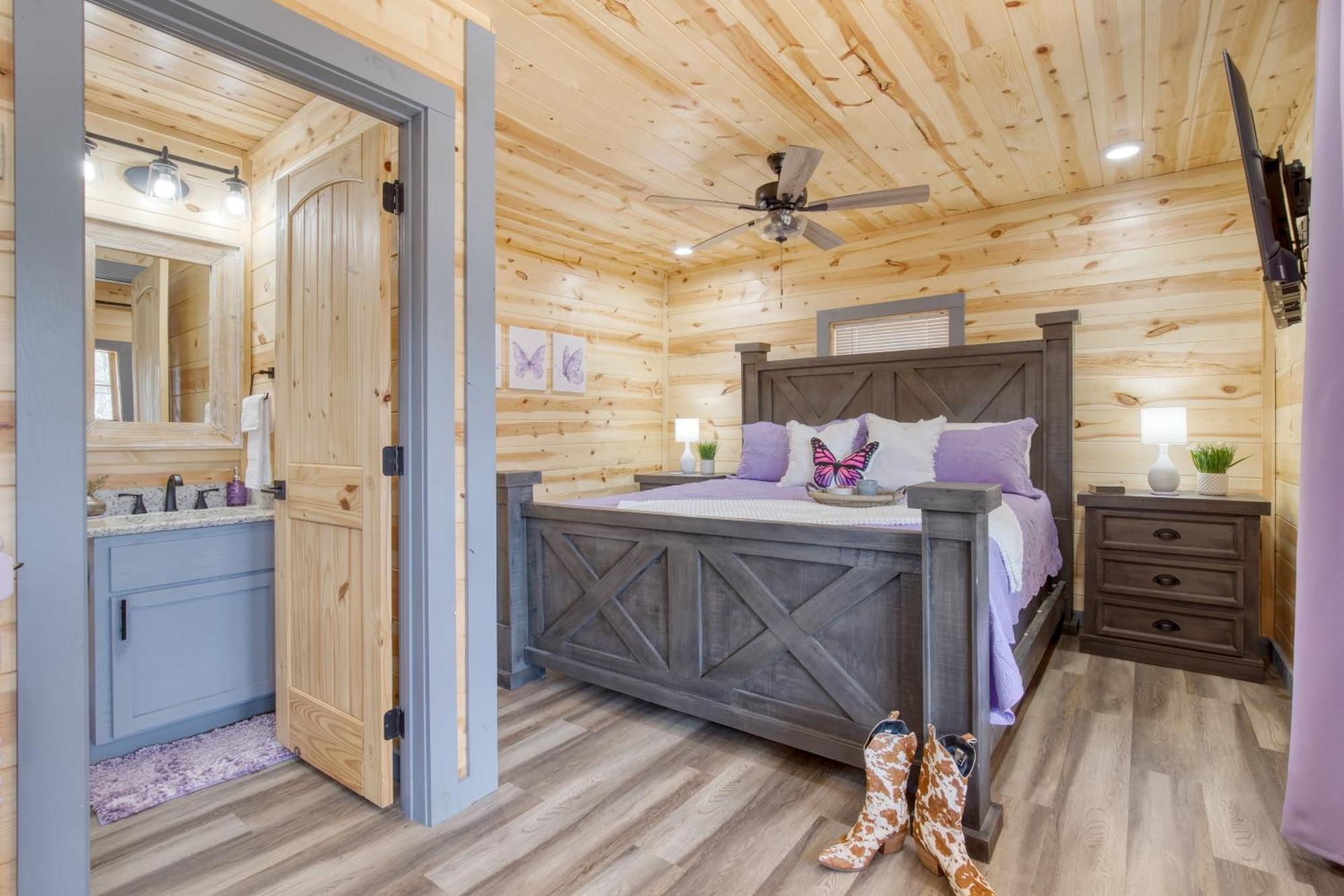 Pink Pines Avantstay Luxury Aesthetic Dream Home Indoor Pool Hot Tub Пиджен-Фордж Экстерьер фото