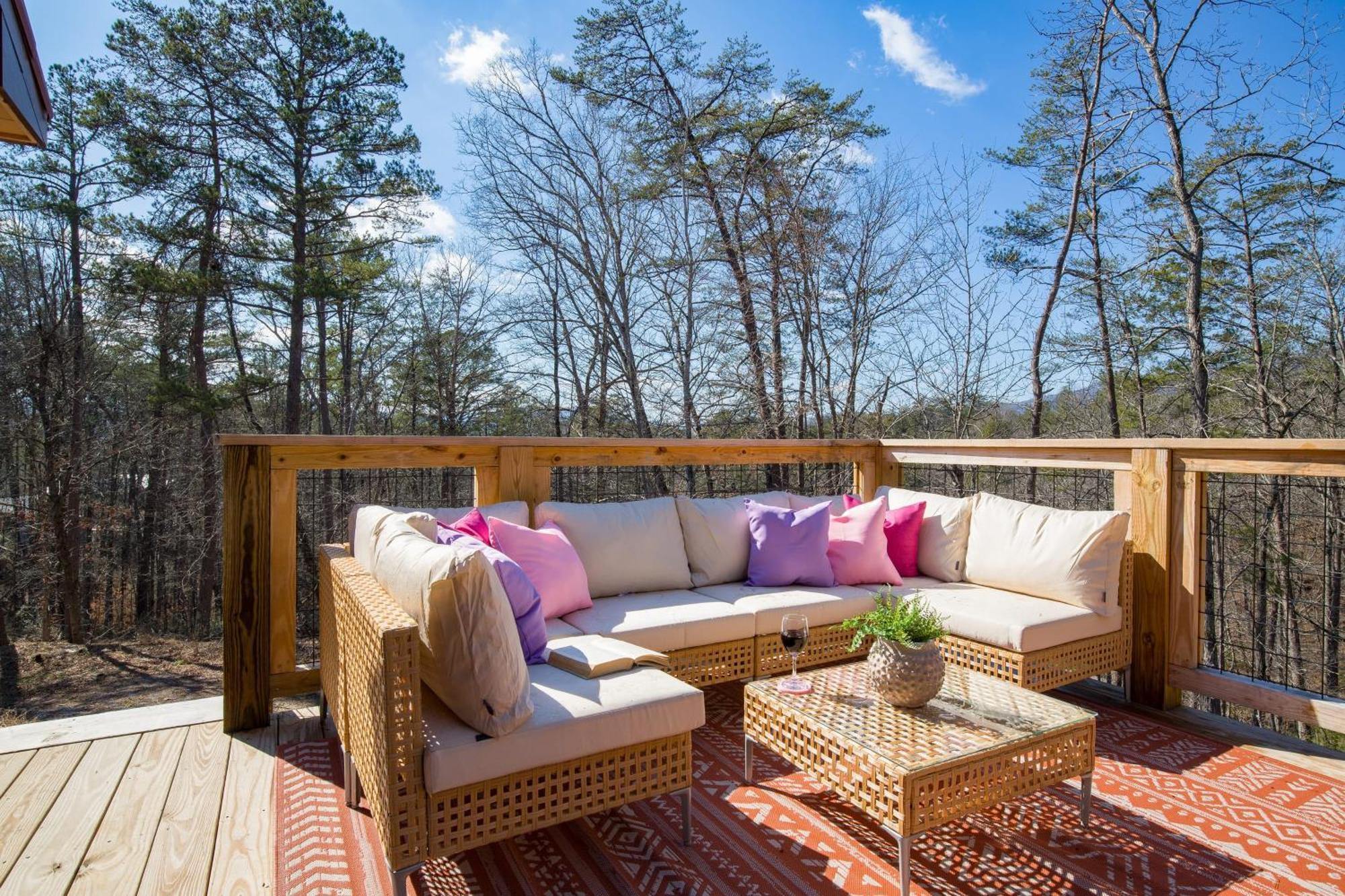 Pink Pines Avantstay Luxury Aesthetic Dream Home Indoor Pool Hot Tub Пиджен-Фордж Экстерьер фото