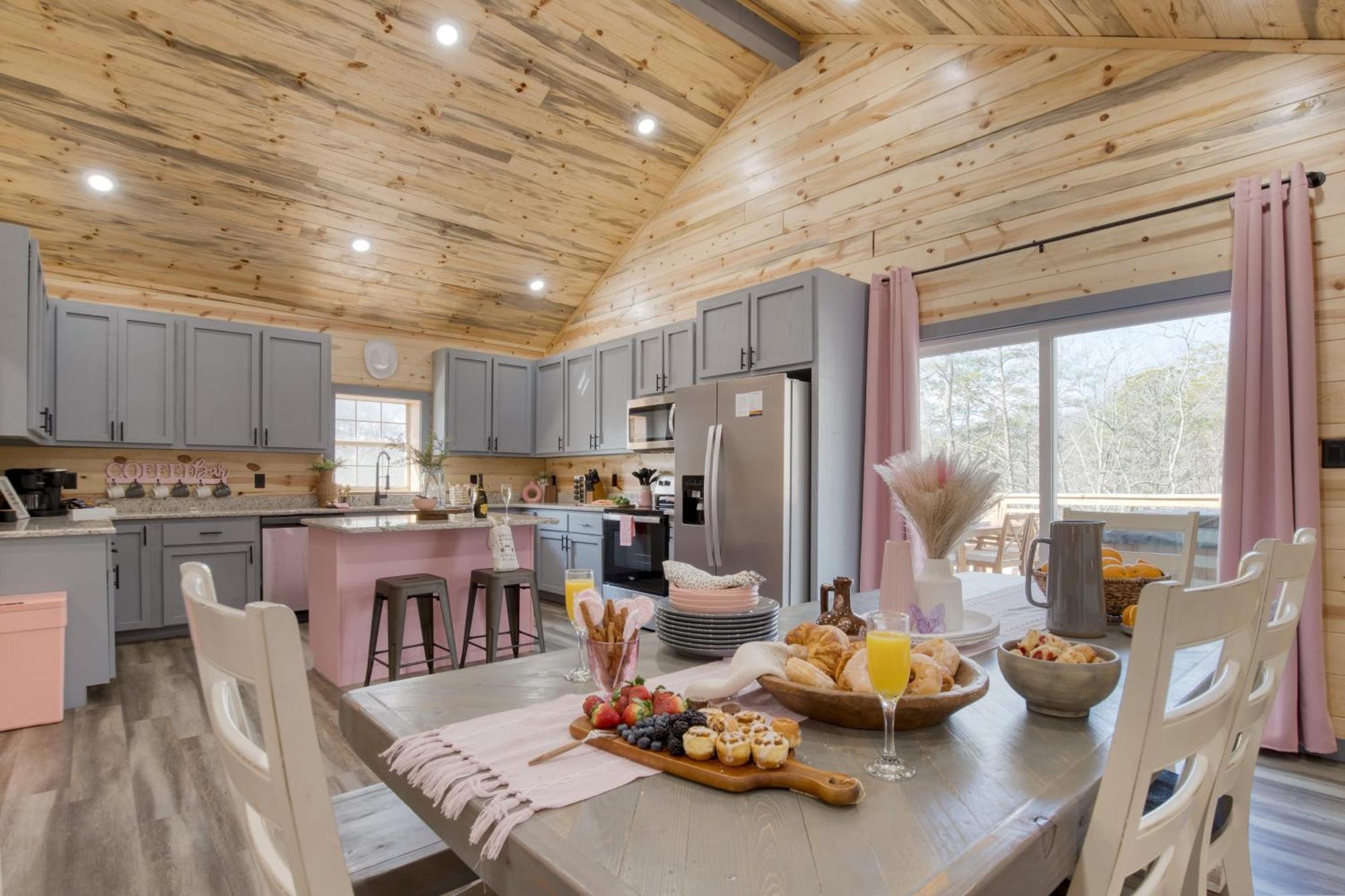 Pink Pines Avantstay Luxury Aesthetic Dream Home Indoor Pool Hot Tub Пиджен-Фордж Экстерьер фото